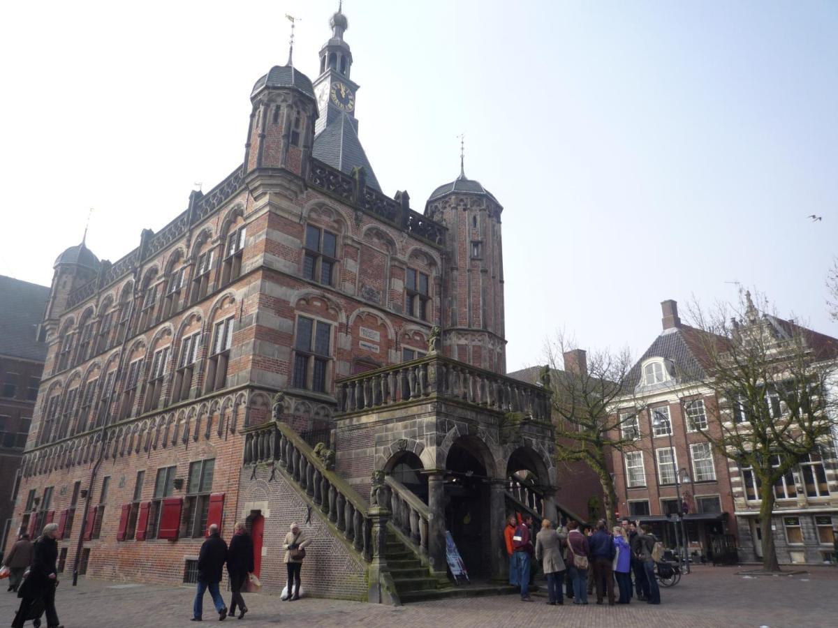 Hanzestadslogement De Leeuw, In Het Centrum, Met Een Binnenplaats, Kamers Met Badkamer En Toilet En Een Keukentje Deventer Exterior foto